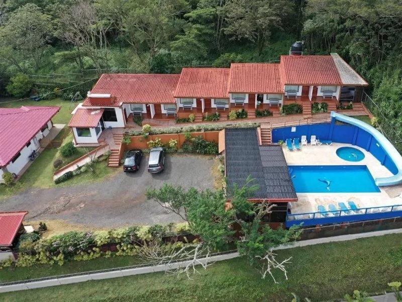 Hotel Cielo Azul Resort Tilaran Exterior photo